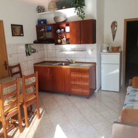 Apartmani Marijana Selce Exterior photo